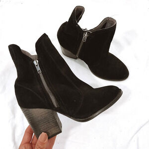 Seychelles Lucky Penny Heeled Bootie Black